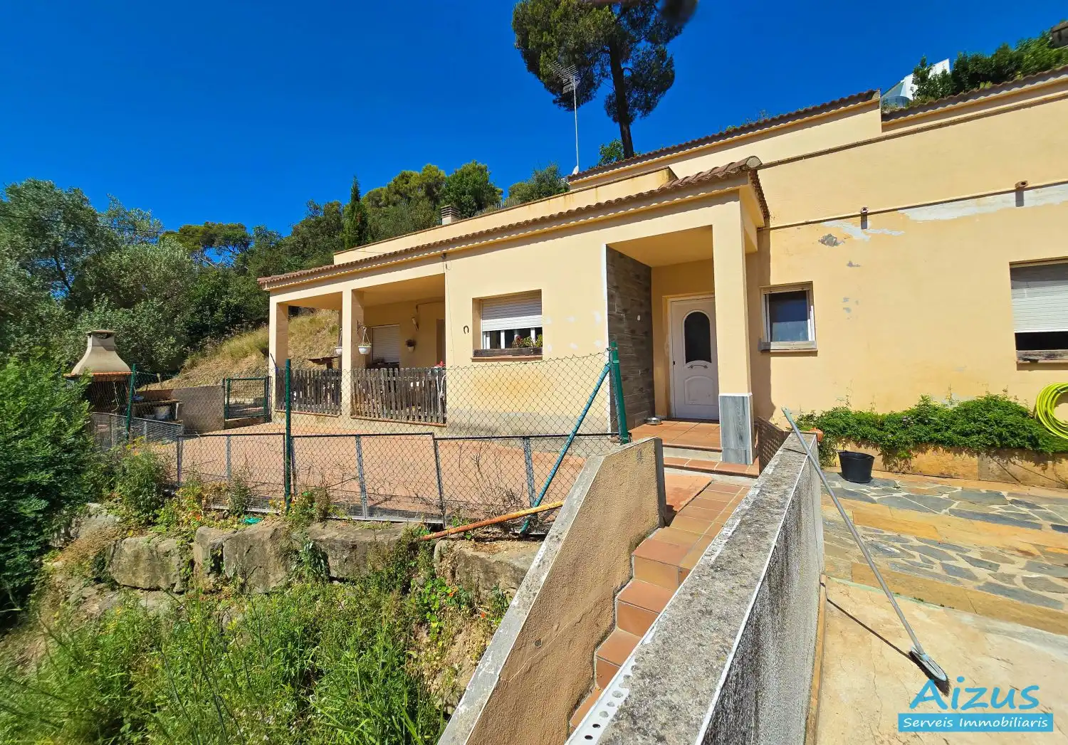 Exterior view of Houses for sale in Santa Susanna  with Air Conditioner, Terrace and Oven