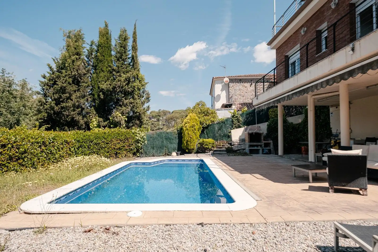 Piscina de Casa o xalet en venda en Caldes de Montbui amb Calefacció, Jardí privat i Terrassa
