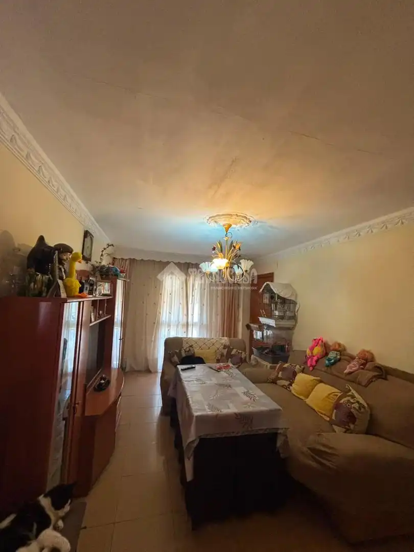 Sala de estar de Piso en venta en Alcalá de Guadaira con Terraza y Amueblado