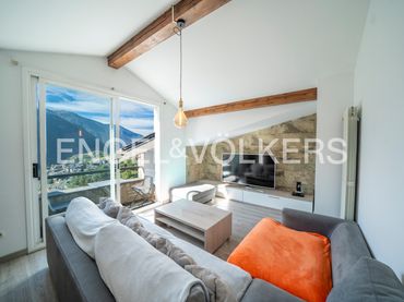 Flat with lift for sale in Vila