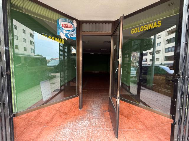 Local comercial en Alquiler en Avenida la Salle en Centro Ciudad