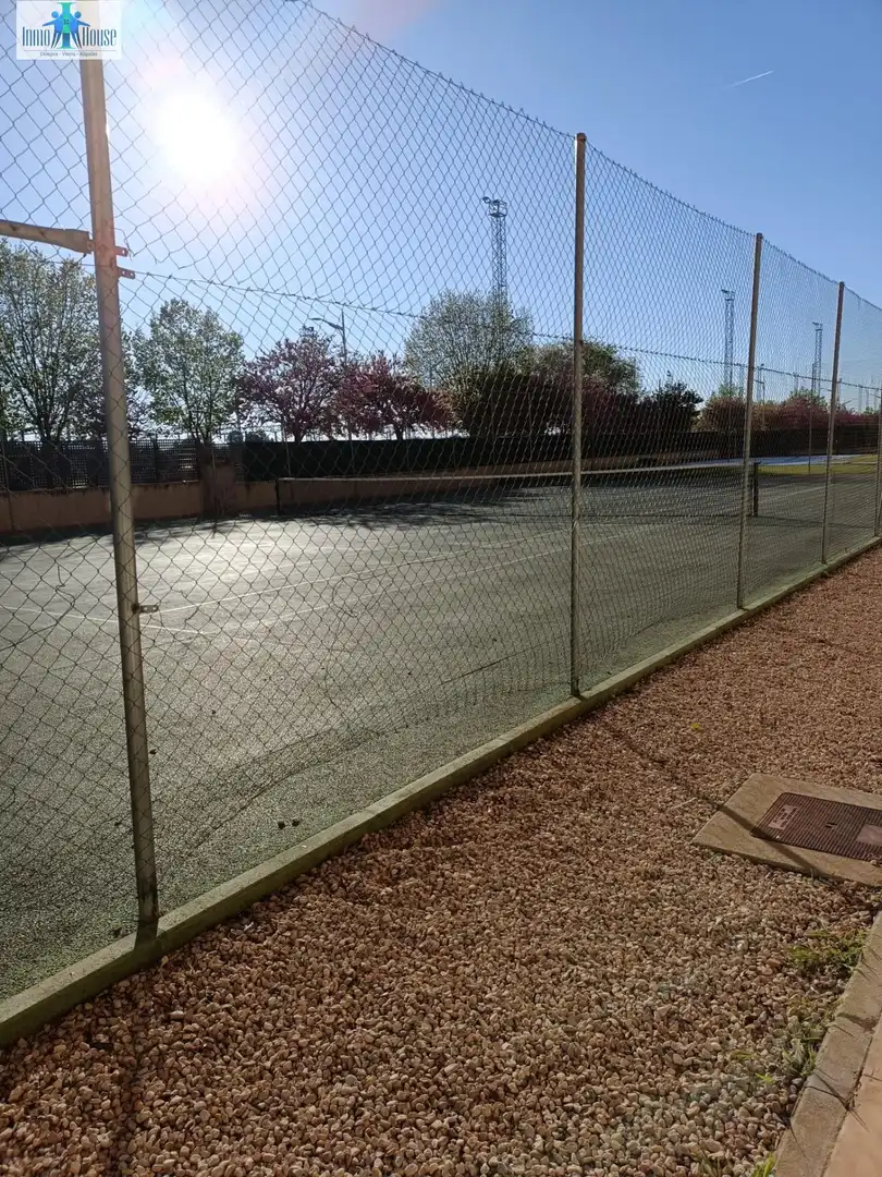 Parking of Flat for sale in Albacete  with Air Conditioner, Heating and Storage room