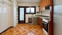 Kitchen of Flat for sale in Alicante / Alacant  with Air Conditioner, Terrace and Balcony