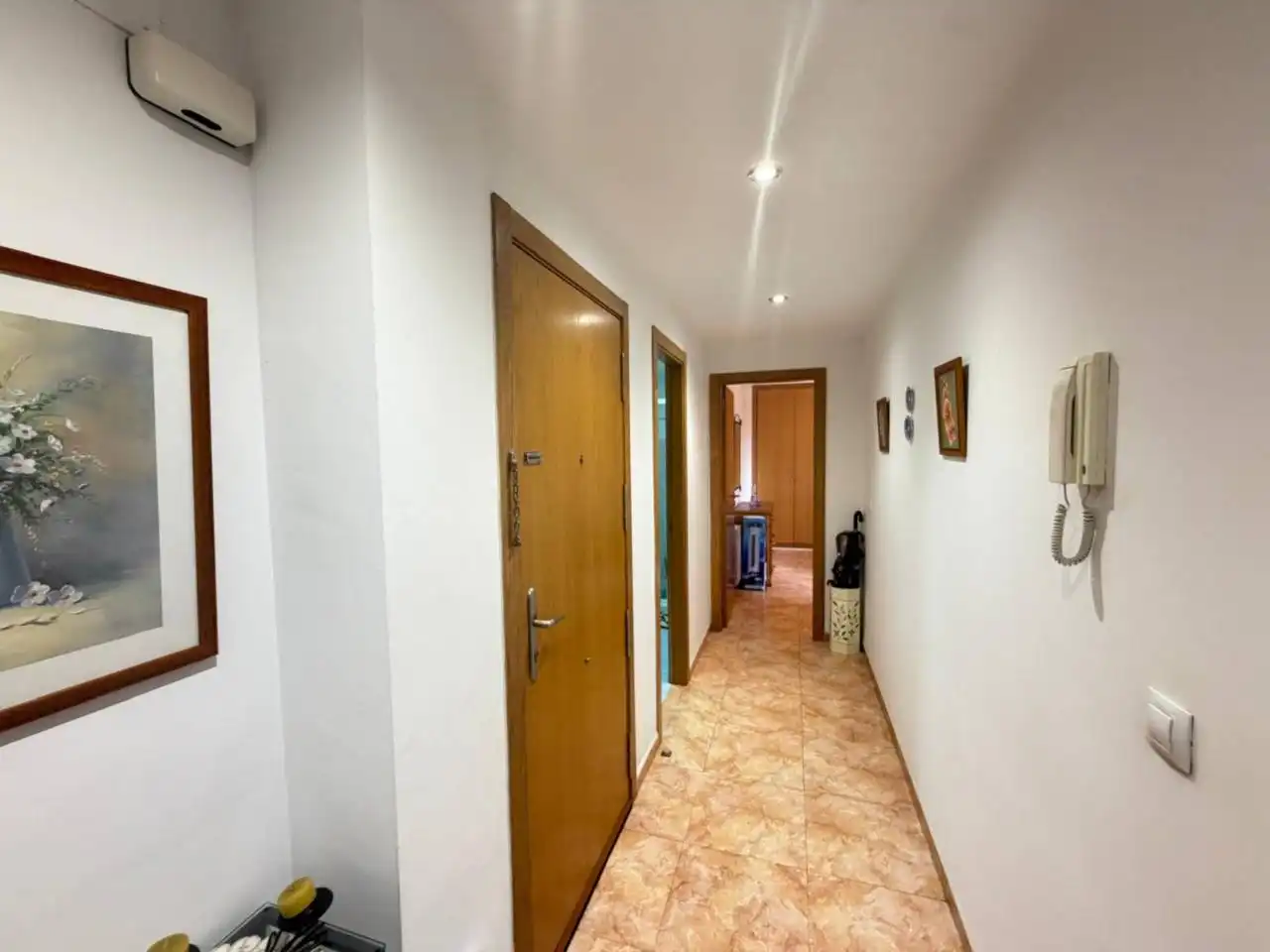 Wohnung zum Verkauf in Ribesalbes mit Terrasse, Abstellraum und Möbliert