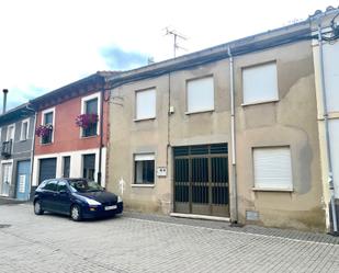 House or chalet for sale in Villares de Órbigo