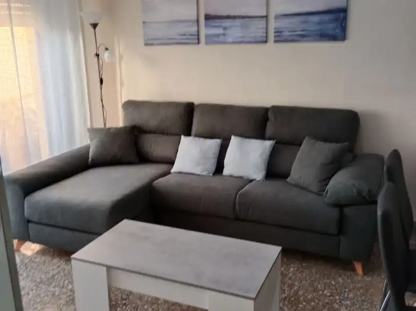 Wohnzimmer von Wohnung zur Miete in Centro  
