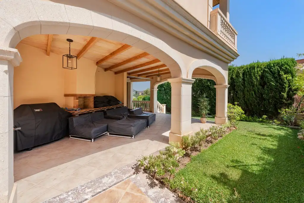 Terrace of Houses for sale in Calvià  with Air Conditioner, Private garden and Terrace