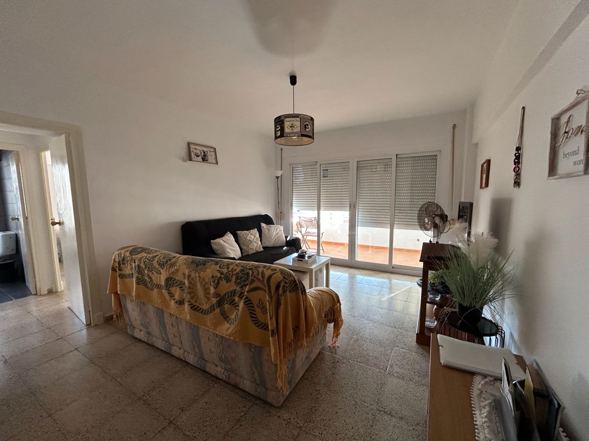 Living room of Flat to rent in El Campello  with Heating, Terrace and Furnished