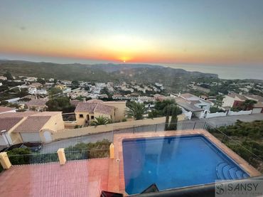 Villa zum Verkauf in Cumbre del Sol