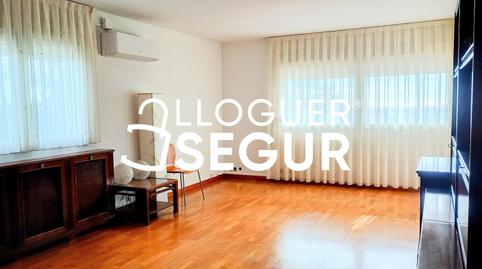 Foto 2 de Casa o chalet de alquiler en Ronda Montmany, Pallejà, Barcelona