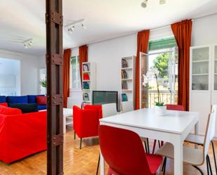 Exterior view of Apartment to rent in  Madrid Capital  with Furnished, Washing machine and Pets allowed