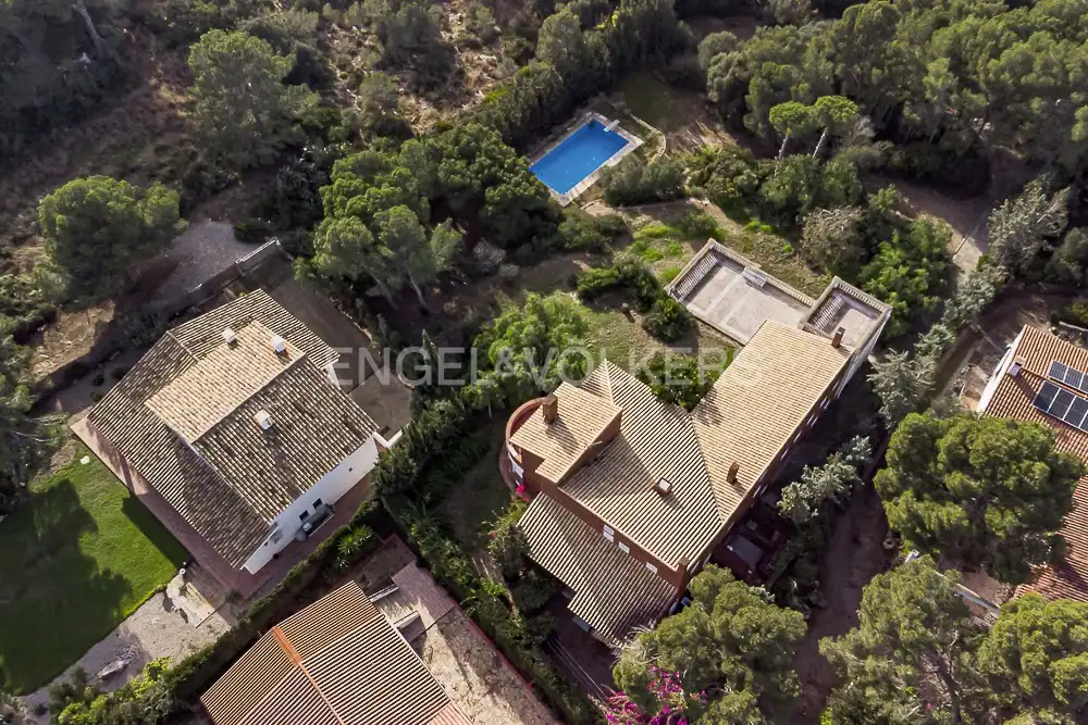Vista exterior de Casa o xalet en venda en Tarragona amb Calefacció, Jardí privat i Parquet