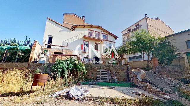 Casa-chalet en Venta en  PARE FIDEL, 8 en Tremp