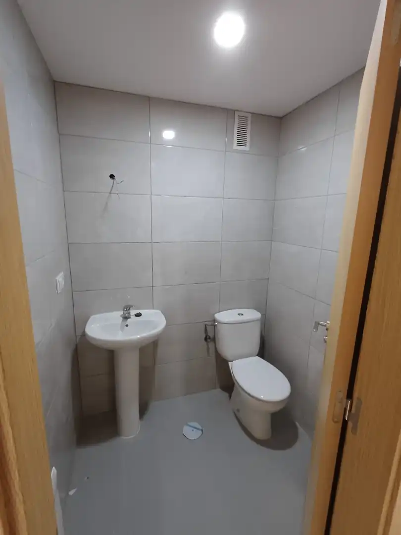 Bathroom of Flat for sale in Cuenca