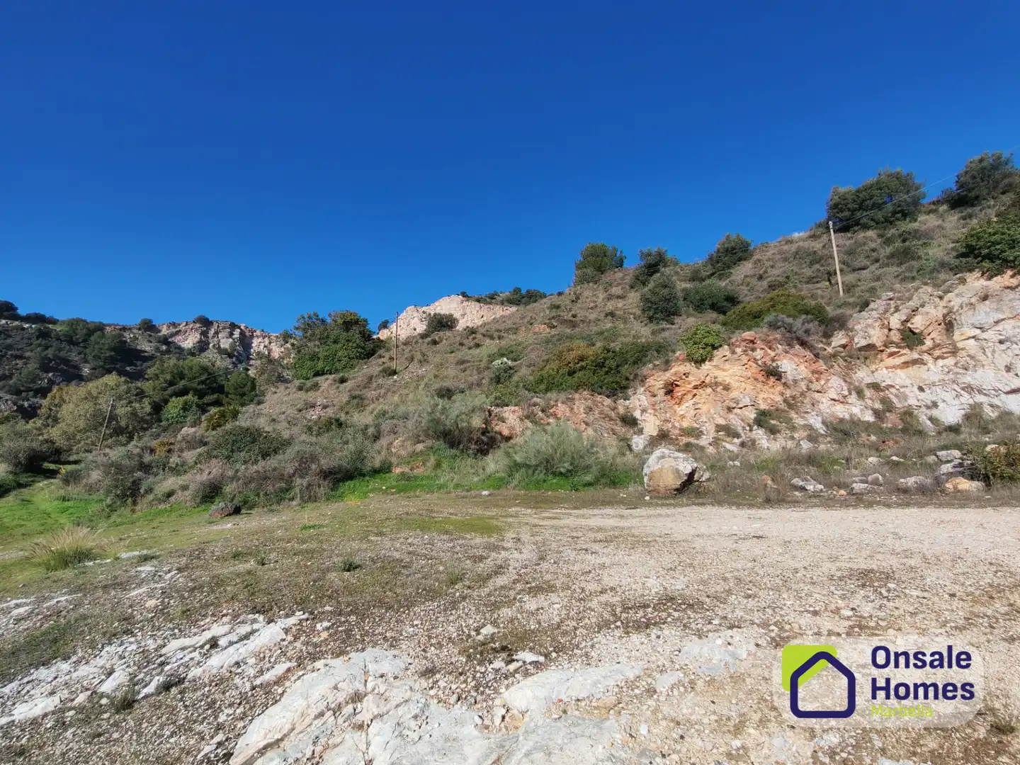 Terreno en venta en Ojén