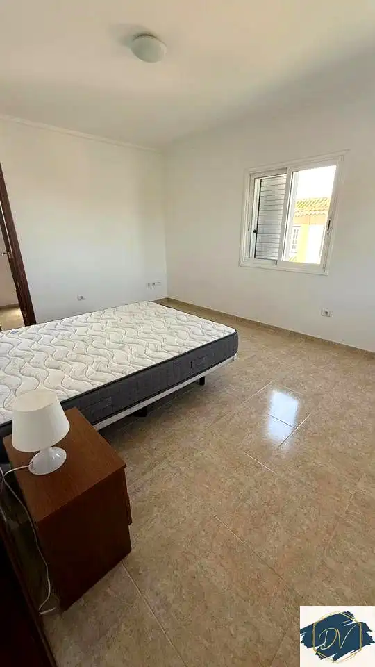 Habitación de Ático de alquiler en San Cristóbal de la Laguna con Terraza y Amueblado