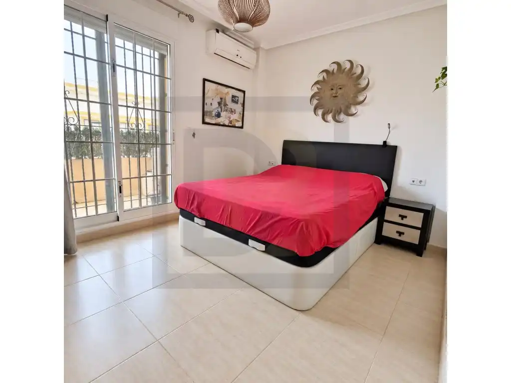 Terraced house with terrace for sale in Calle San Marcelo, imagen 7