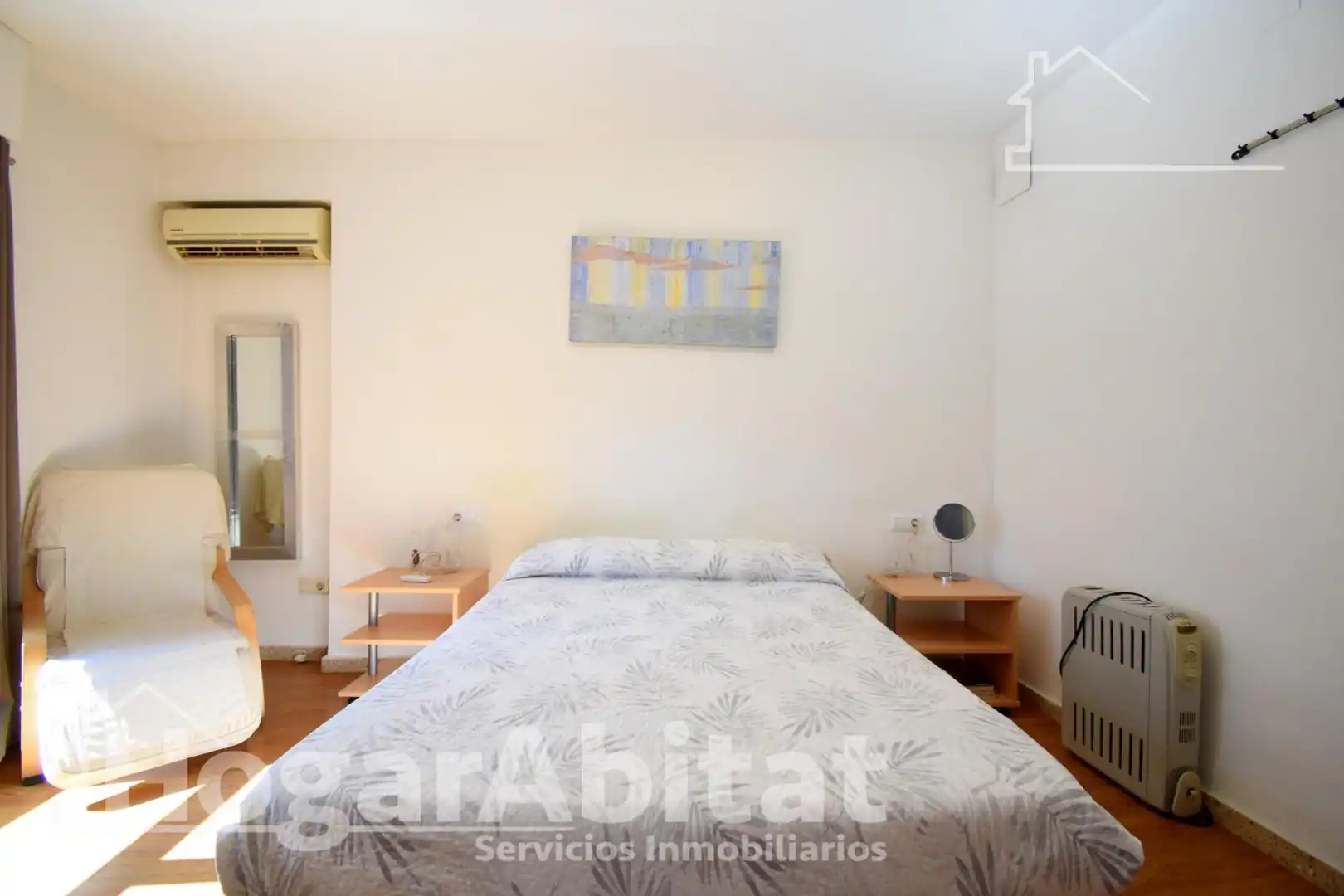 Schlafzimmer von Wohnung zum Verkauf in Oliva mit Klimaanlage, Heizung und Parkett