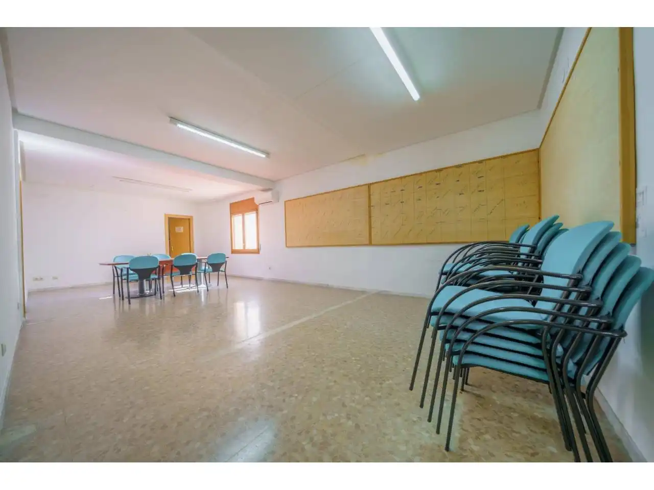 Büro zur Miete in La Bisbal d'Empordà mit Klimaanlage