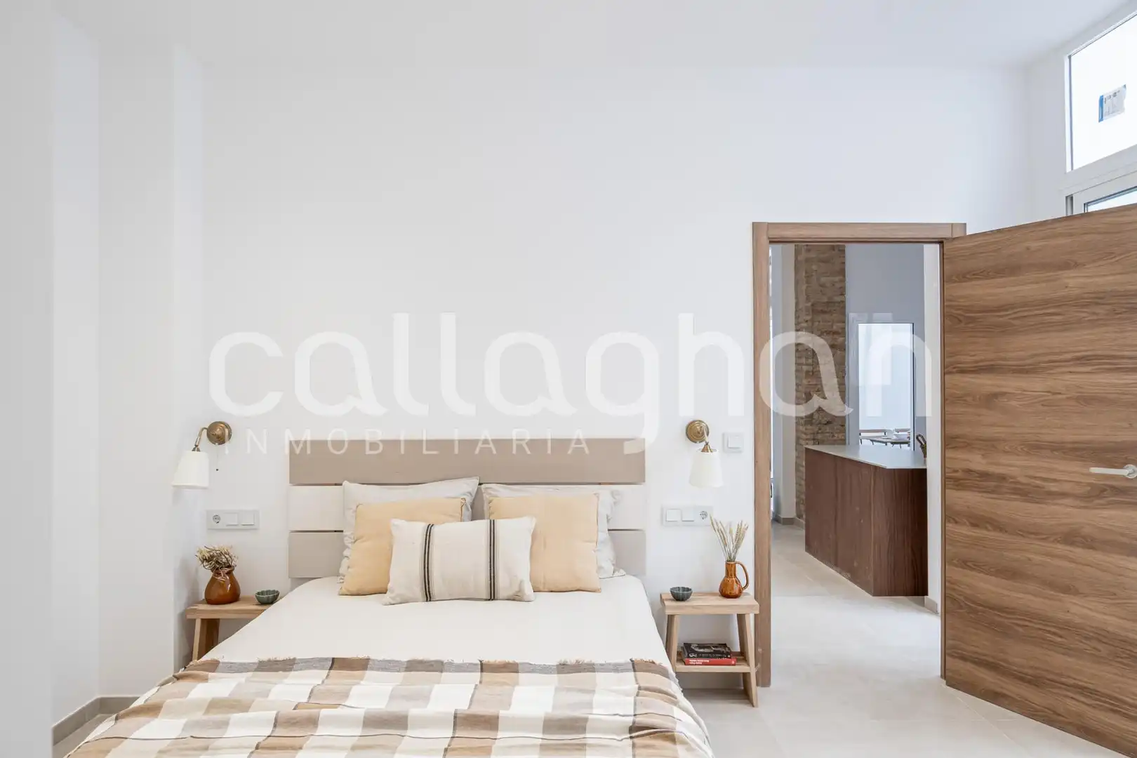 Schlafzimmer von Erdgeschoss zum Verkauf in Valencia mit Terrasse