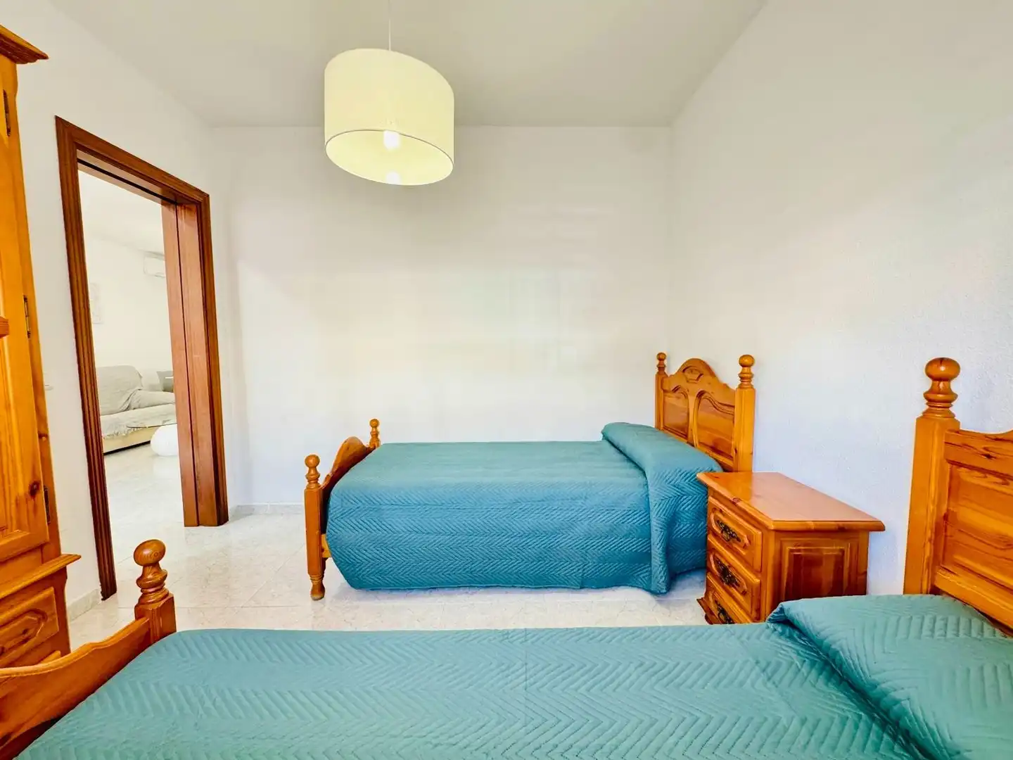 Habitación de Apartamento en venta en Torrox con Aire acondicionado y Piscina comunitaria