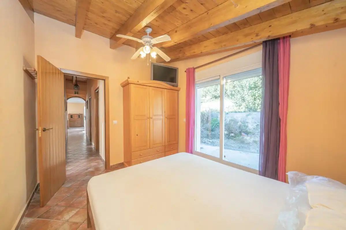 Habitación de Casa o chalet en venta en La Vall de Gallinera con Aire acondicionado, Calefacción y Jardín privado