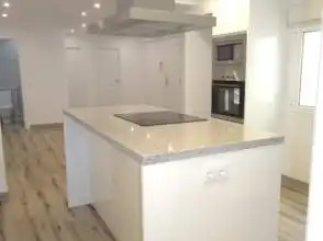 Kitchen of Flat for rent in Gijón   with Heating, Parquet flooring and Oven