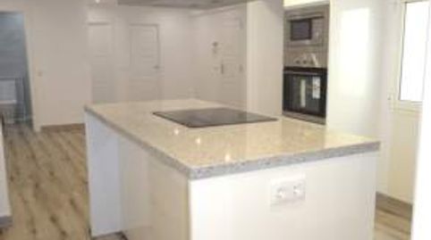 Foto 2 de Piso de alquiler en Calle Cabrales, 61, Barrio del Centro, Gijón