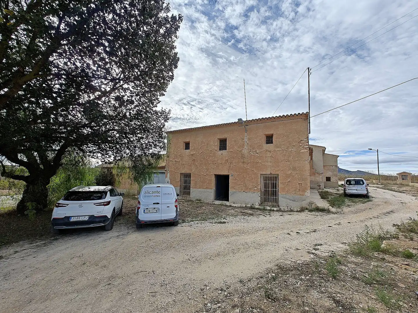 Landhaus zum Verkauf in El Pinós / Pinoso