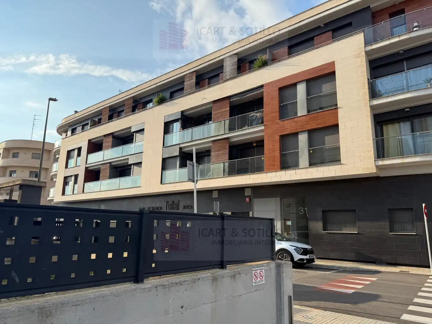 Vista exterior de Pis en venda en Amposta amb Aire condicionat, Calefacció i Terrassa