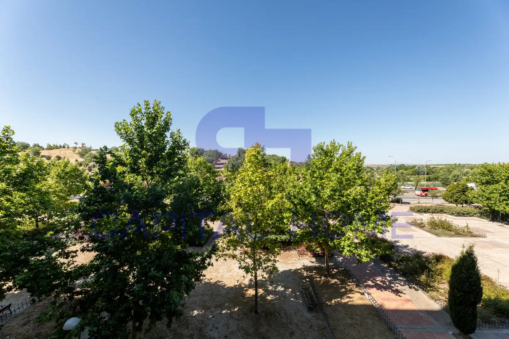 Vista exterior de Pis en venda en Madrid amb Aire condicionat, Calefacció i Traster