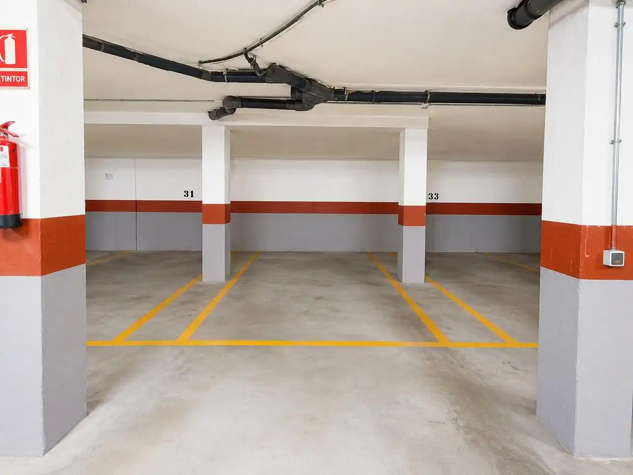 Parking of Duplexes for sale in Dénia  with Air Conditioner, Terrace and Storage room