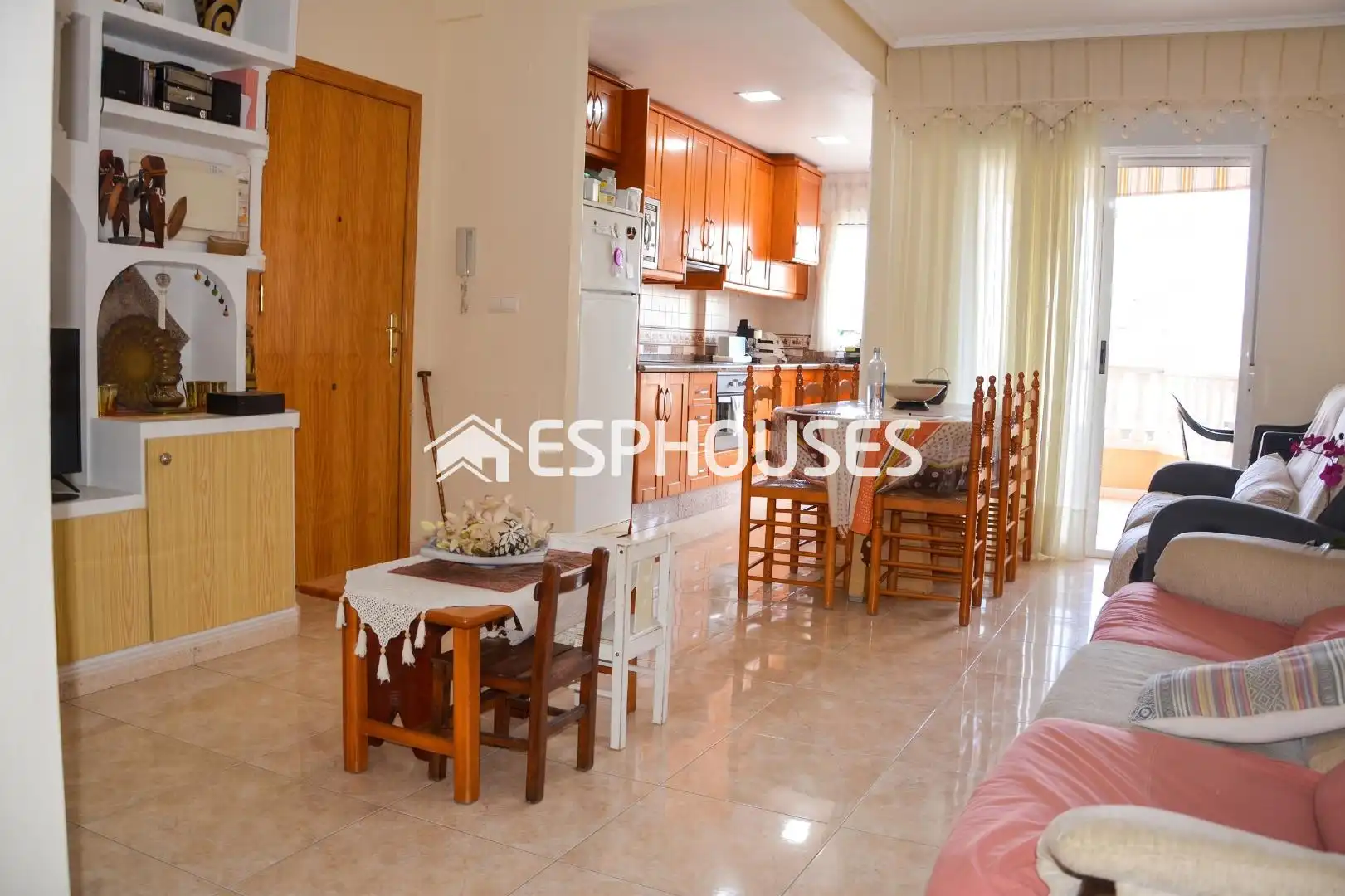 Cocina de Apartamento en venta en Guardamar del Segura con Aire acondicionado, Amueblado y Balcón