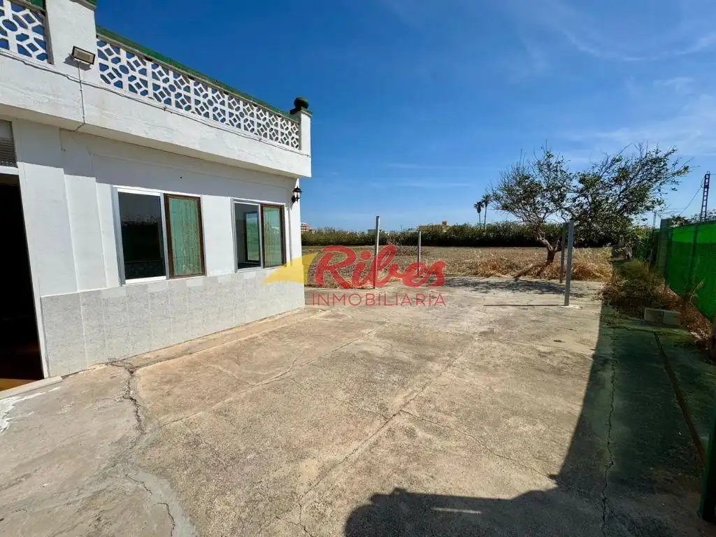 Exterior view of Houses for sale in Cullera