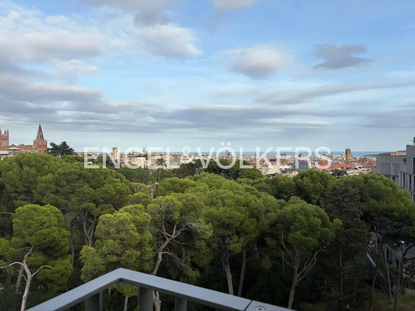 Exterior view of Flat for sale in Barcelona  with Air Conditioner, Heating and Terrace