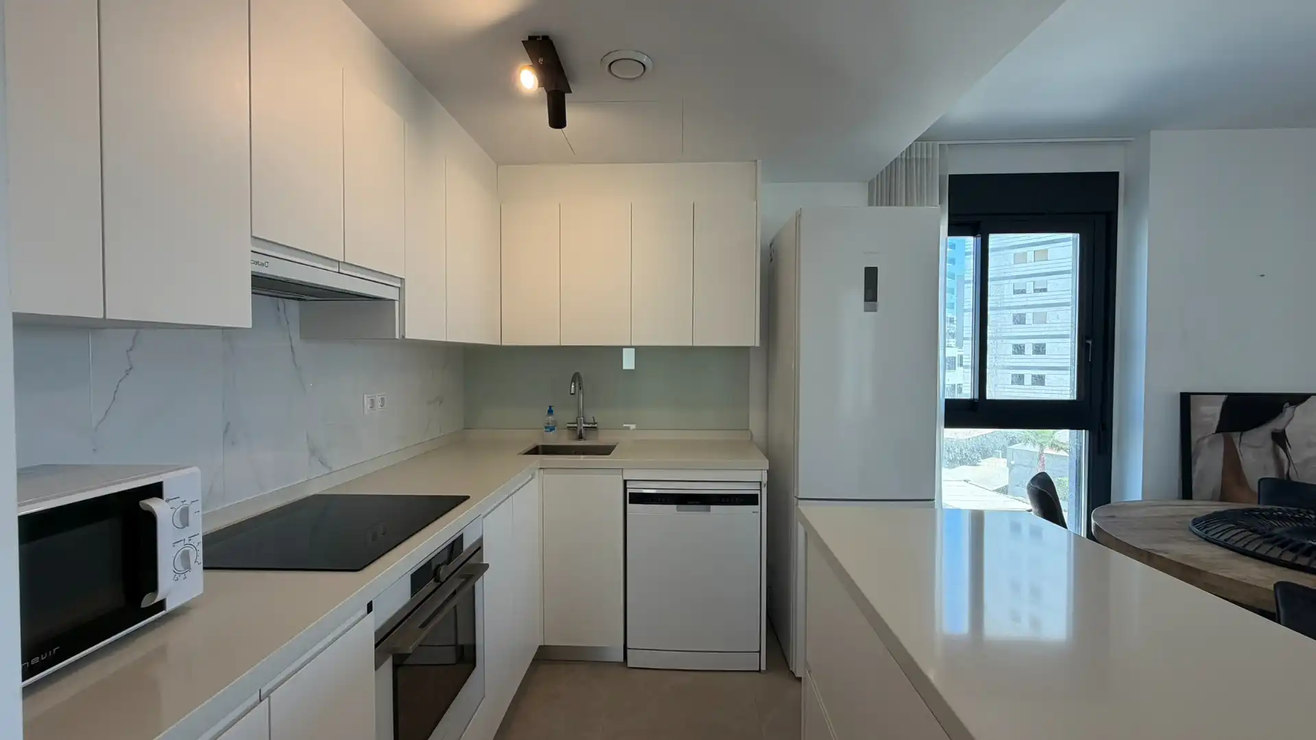 Apartamento con piscina en venta en Calle Alemania 3, imagen 8