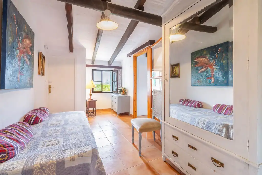Habitación de Finca rústica en venta en Fornalutx con Jardín privado, Terraza y Trastero