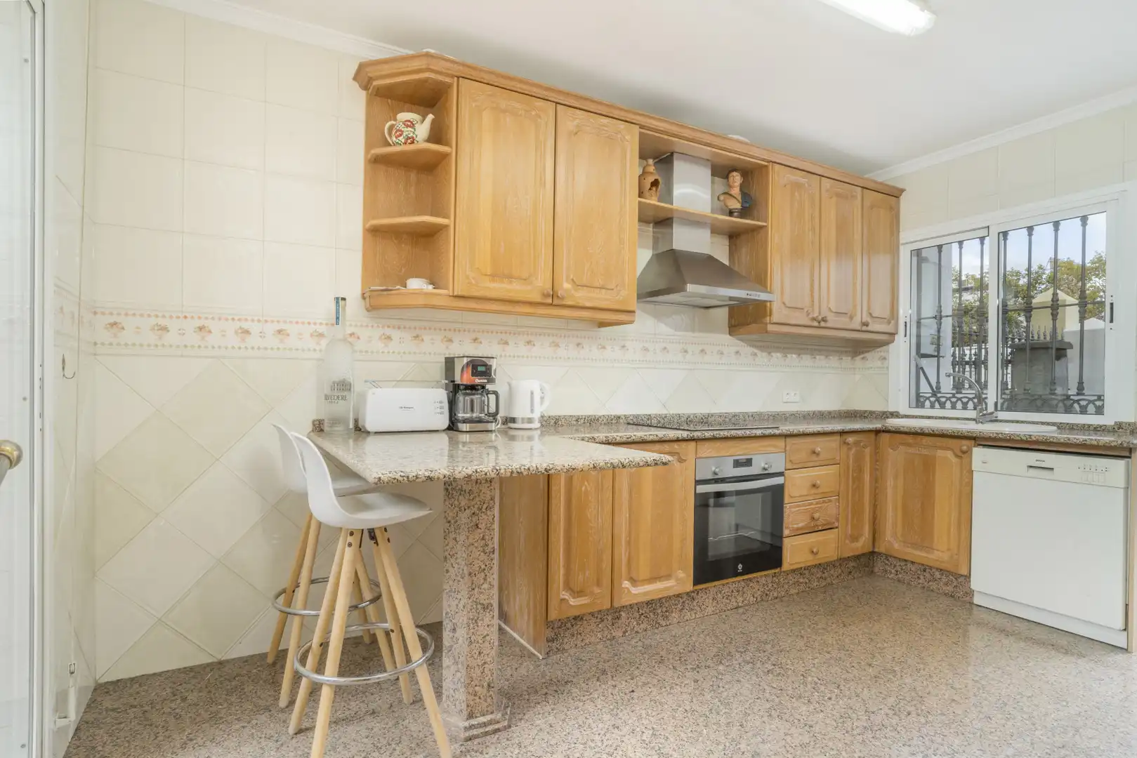 Kitchen of Detached homes for sale in Marbella  with Private garden, Terrace and Furnished