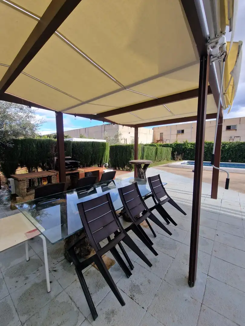 Terrassa de Casa o xalet en venda en Córdoba amb Aire condicionat, Calefacció i Jardí privat