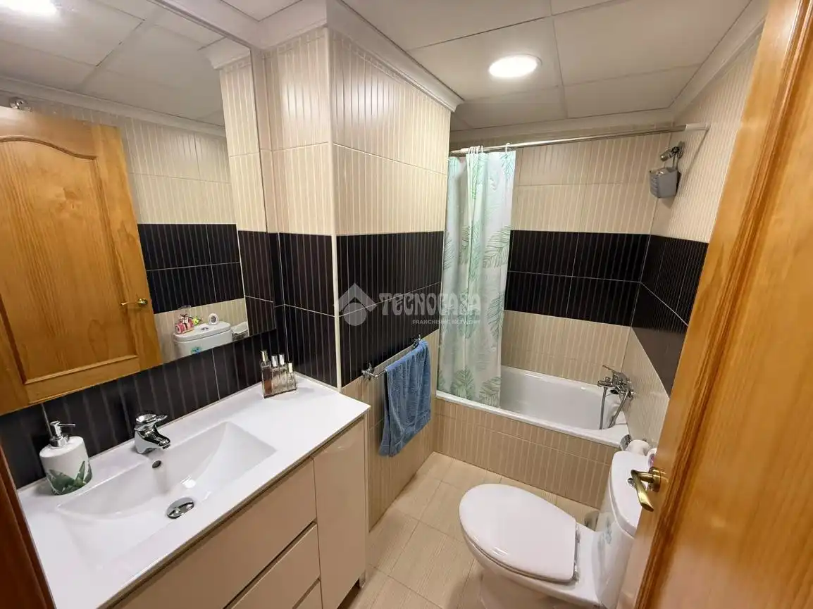 Piso con ascensor en venta en Martos, imagen 17