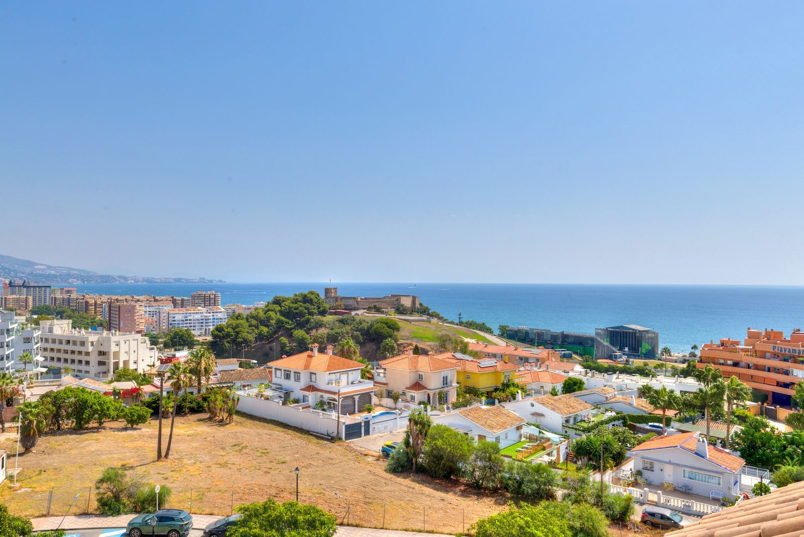 Exterior view of Attic for sale in Fuengirola  with Air Conditioner and Terrace