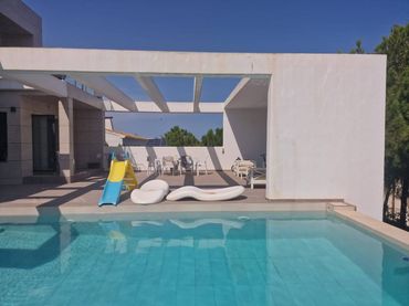 Xalet amb piscina en venda a C. Saturno