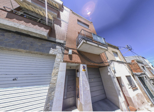 Vista exterior de Pis en venda en Terrassa