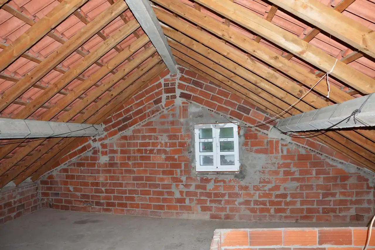 Houses for sale in Laxe