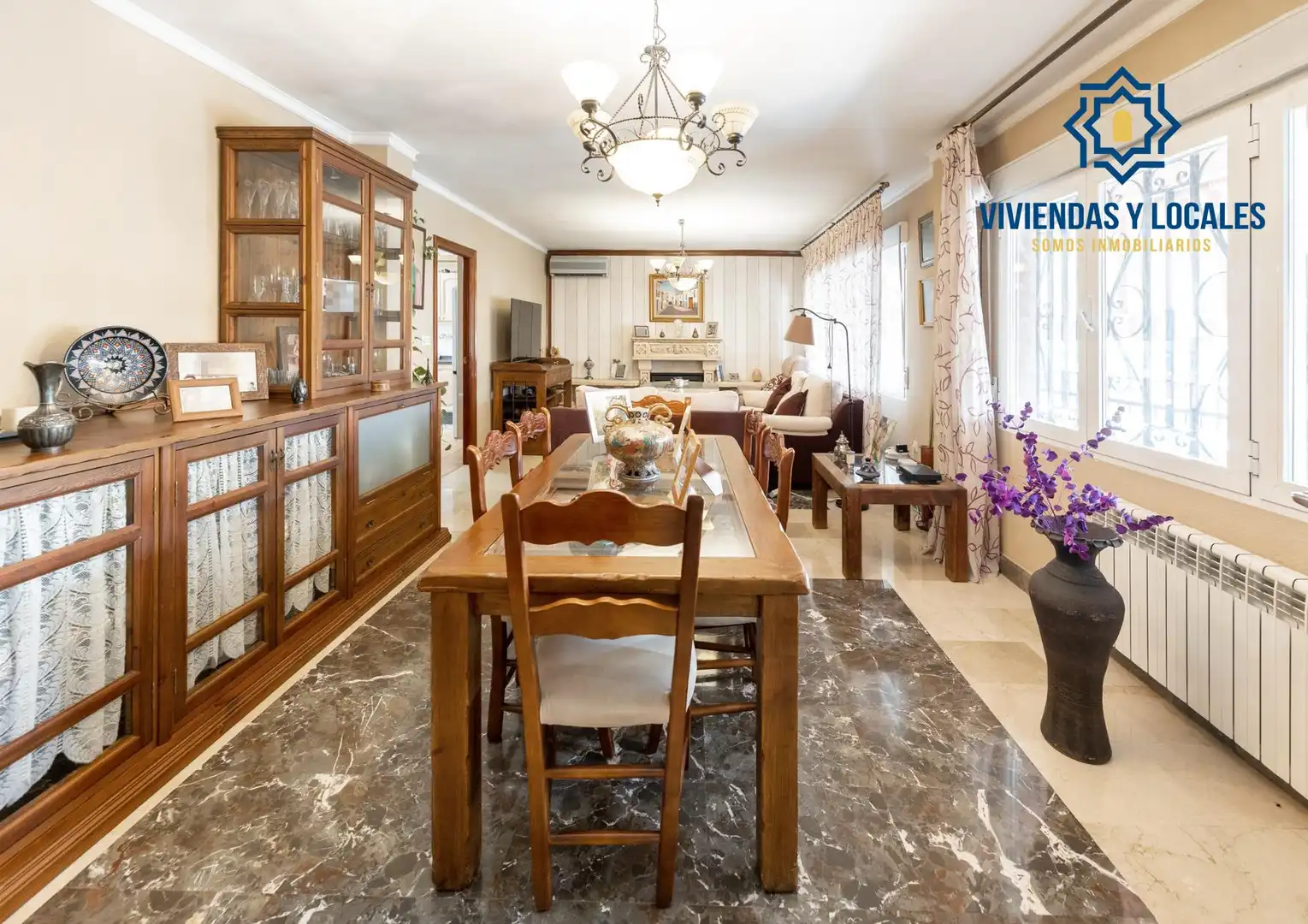 Comedor de Casa o chalet en venta en Alfacar con Aire acondicionado, Calefacción y Jardín privado