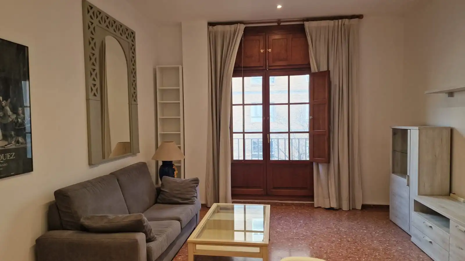 Flat with terrace to rent in Calle VINATEA, imagen 3
