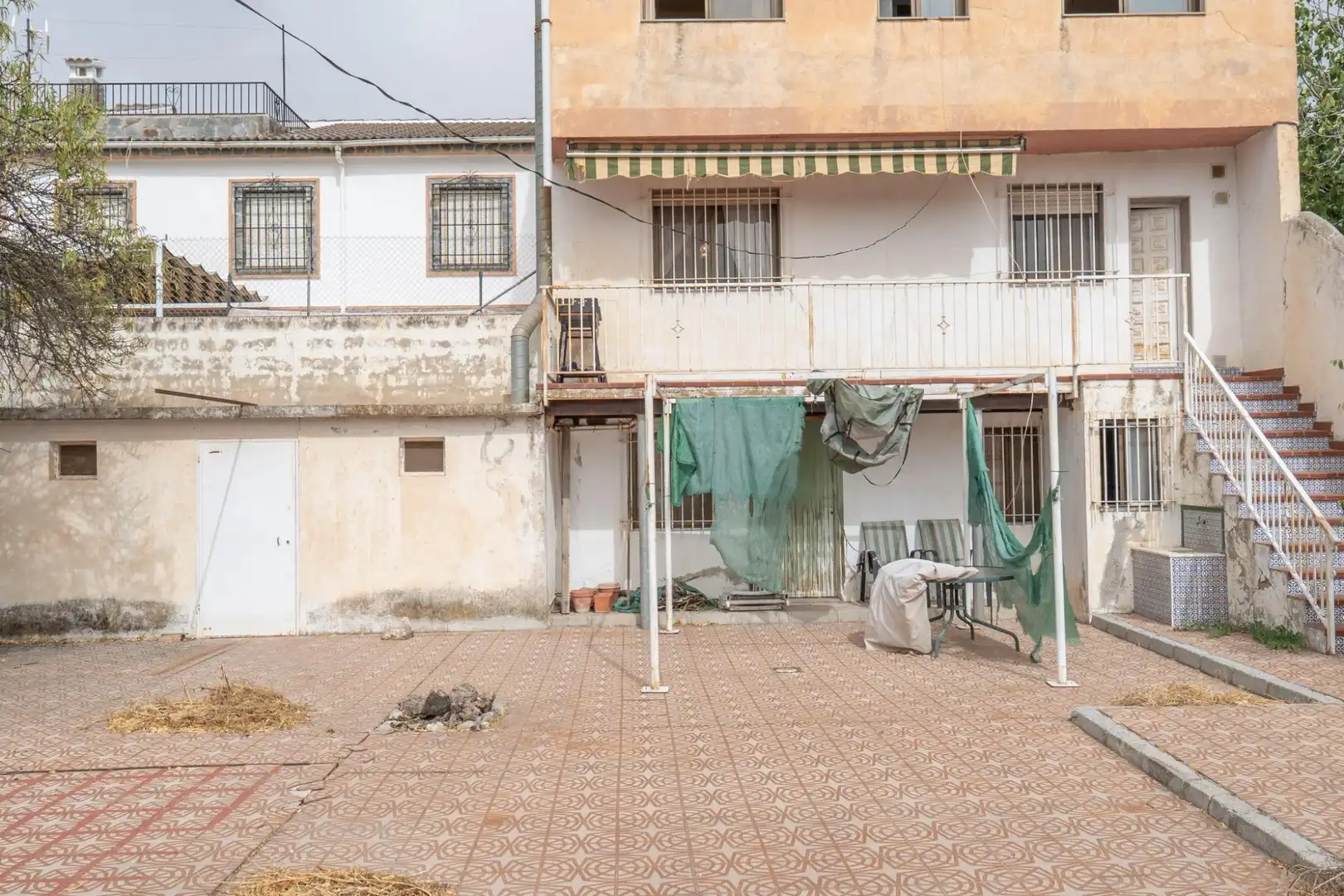 Houses for sale in Camino DE LA BARRERA (FAR), 58, Fargue