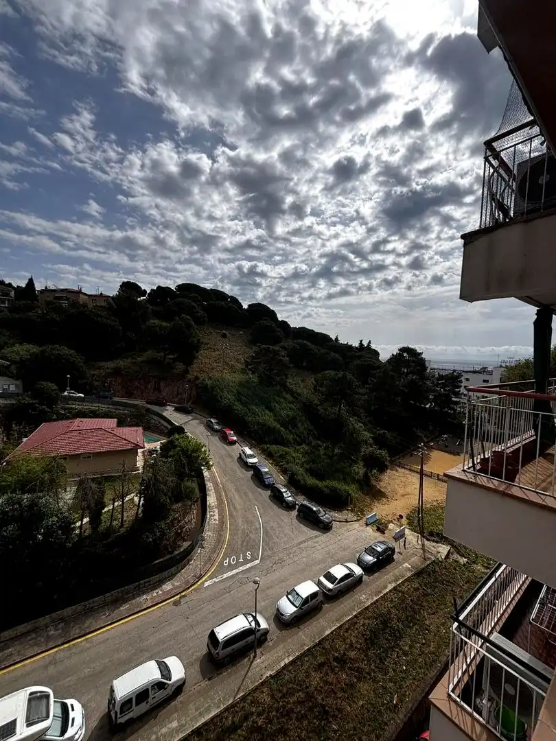 Vista exterior de Pis en venda en Calella amb Terrassa i Moblat