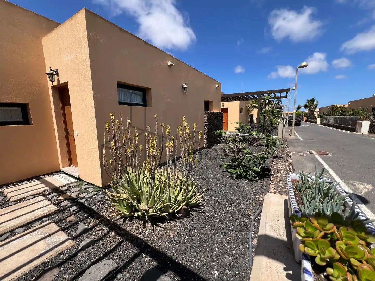 Vista exterior de Casa o chalet en venta en La Oliva con Jardín privado, Terraza y Trastero