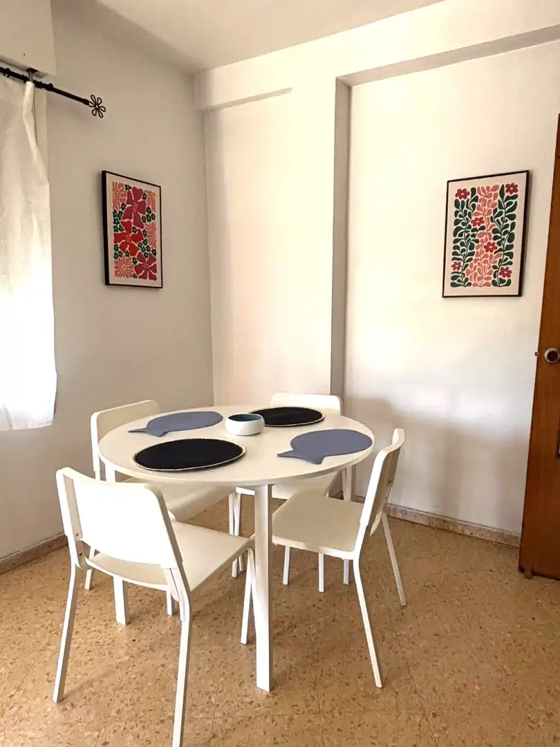 Comedor de Piso para compartir en Murcia con Calefacción, Amueblado y Horno